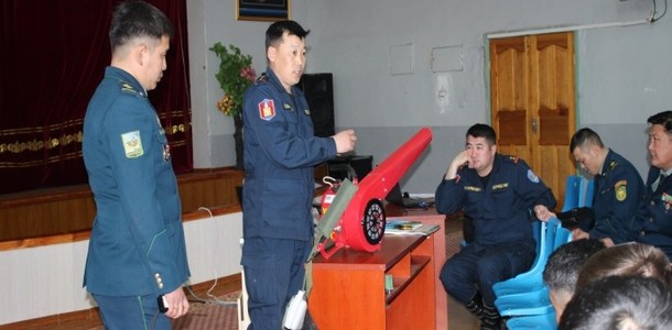  Хилийн 0198 дугаар ангид түймэр унтраах багаж, хэрэгсэл өглөө