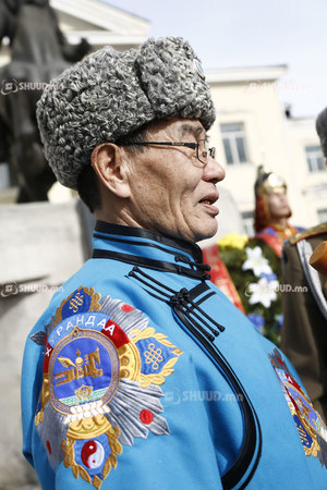 ”Монгол хурандаагийн өдөр” болголоо