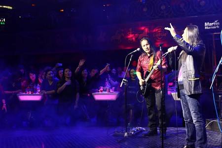 Мартын тоглолт ямар үнэ ханштай байна вэ