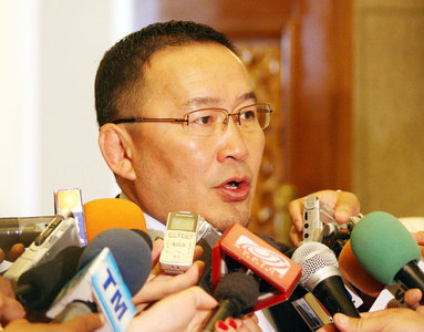 Х.Баттулга: Нэг хүн бүдрээд унахад хүртэл надтай холбож байна