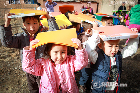 Цэцэрлэгийн хүүхдүүд зарлан мэдээллийн дохиогоор ажиллалаа
