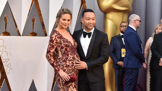 Жон Легенд охинтой боллоо