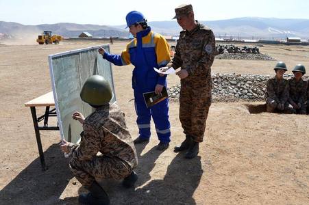 Бүтээн байгуулалтад оролцох 630 цэргийг сургаж байна