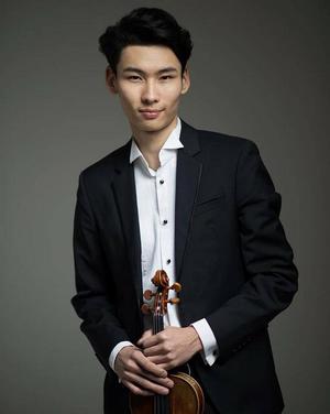  Б.Билгүүн: Би ”Чөтгөрийн хөгжим”-д хайртай