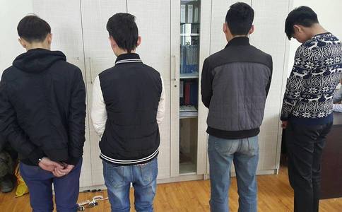 Дарханаас ирж хулгай хийдэг бүлэг этгээдийг барьжээ