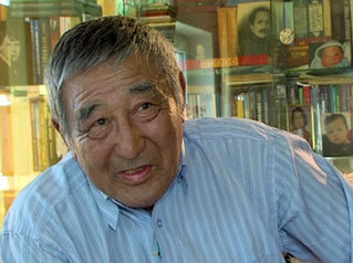 С.Пүрэв: Цагдаа бол Монголын утга зохиолын том дүр