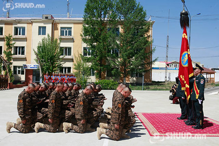 Энхийг сахиулагчид Афганистаныг зорино