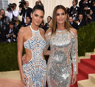 Синдигийн атаархдаг бүсгүй