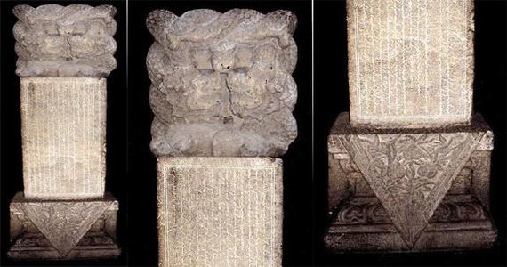 Данжуурын гэрэлт хөшөөнд хүндэтгэл үзүүлнэ