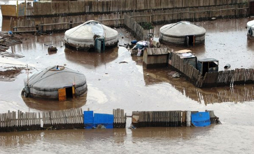 Үерийн эрсдэлтэй бүсэд 407 айл байна