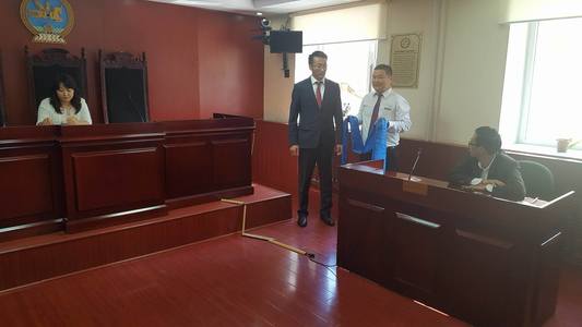 Гурван дүүргийн шүүх ажлаа эхэллээ