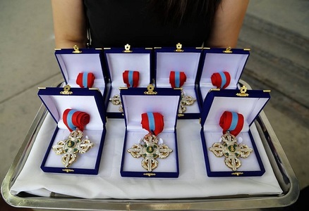 “Алдрын од”-ыг хэнд олгох вэ