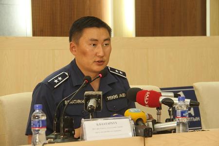 Б.Баатархүү: Цагдаагийн бие бүрэлдэхүүн өндөржүүлсэн бэлэн байдалд ажиллана 