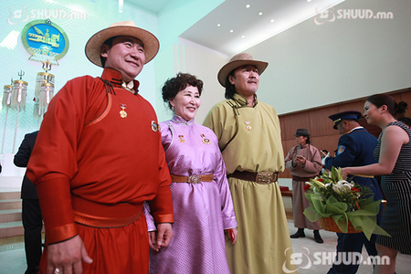 МУГЖ гурваар нэмэгдлээ