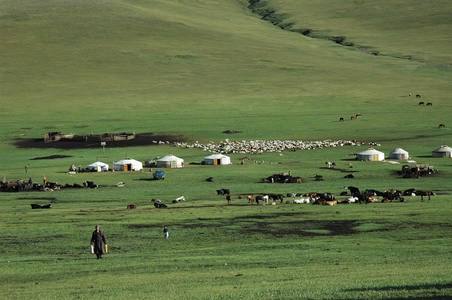 Зургаадугаар сарын цаг агаарын төлөв
