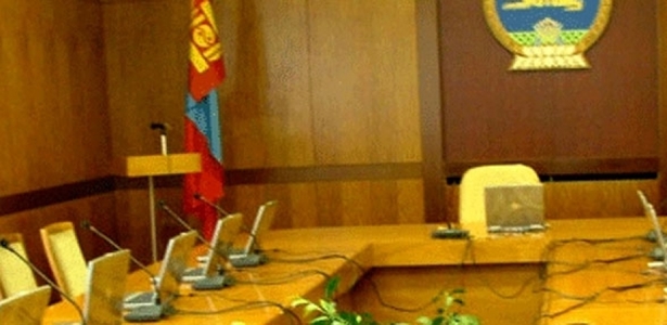 Ерөнхийлөгч хуулийн төсөл өргөн барьж, Засаг хуралдана