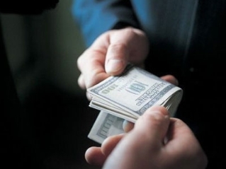 Хотхоны зориулалттай газрыг хууль бусаар олгожээ