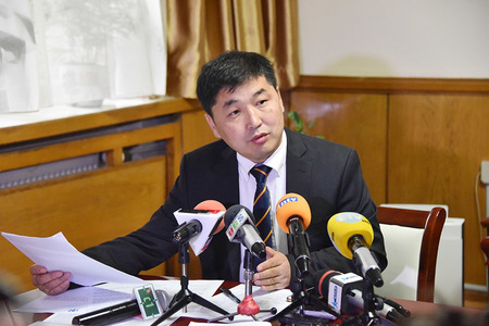 УИХ-ын гишүүдийн ЖДҮ-гийн хэргийг тусгаарлаж, ганцхан Б.Батзоригийг шалгаж байна