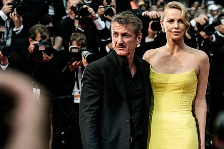 Шон Пенн: Тероныг явуулсандаа харамсдаг 