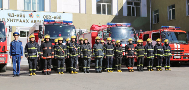 Нярай болон ахмад настны амийг аварчээ