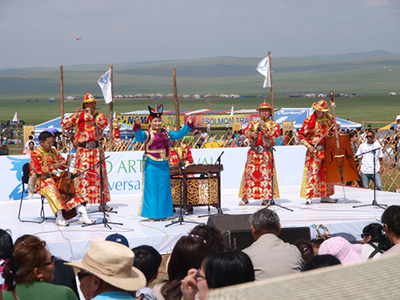 Соёл урлагийн ажилтнууд “Чингисийн хүрээ”-д чуулна