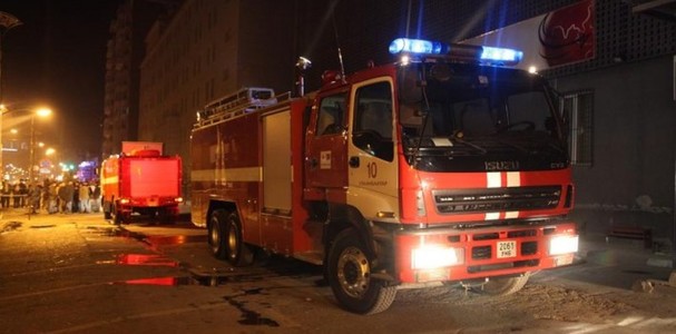 12 айлын хашааны газар, 2 байшин галд өртлөө