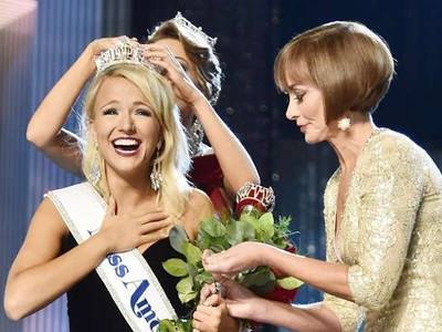 Америкийн гоо бүсгүй тодорлоо