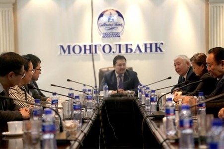 Хяналтын зөвлөлийн гишүүдэд амжилт хүслээ