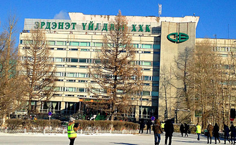 Стандарт банкинд төлөх төлбөр 101 сая ам.доллар болжээ