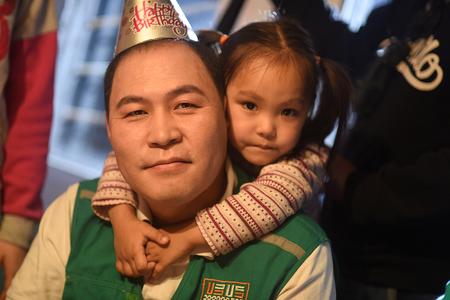 Таксины жолоочийн  дурсгалд зориулан кино бүтээжээ