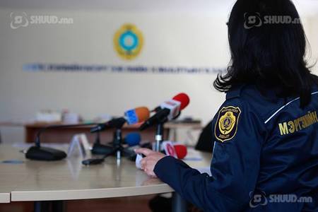 Сурагчдадаа биеийн тамирын хувцас 