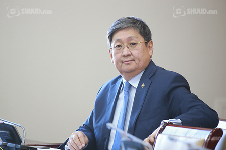 ОУВС-г буруутгаж, нэр хүндэд нь халдаж байгаад санаа зовж байна 