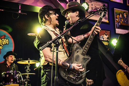 Мэрилин Мэнсоны шинэхэн клипэнд Жонни Депп тогложээ