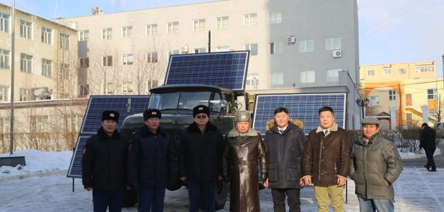 Сэргээгдэх эрчим хүчний зөөврийн эх үүсвэрийг хүлээлгэн өглөө