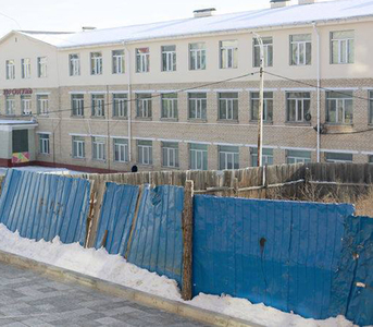 33 дугаар сургуулийн хажууд олгосон газрыг хүчингүй болгох хуудас хүргүүллээ
