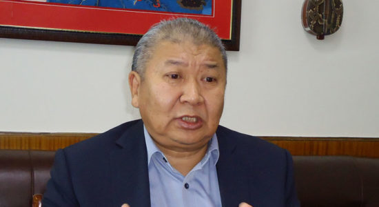 О.Цагаанзам: Монголоо “Бумбын орон” болгож, иргэдээ жаргаая гэвэл тууль судал
