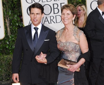 Том Крузын ээж таалал төгсчээ 