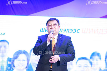 Баянгол дүүрэг дэх С.Эрдэнийн “ургийн мод”