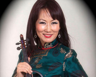 Ч.Дэлгэрцэцэг 300 ээжид тоглолт үнэгүй үзүүлнэ