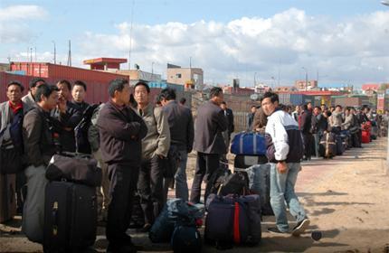 Монгол Улсаас 69 иргэнийг албадан гаргажээ