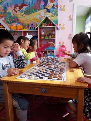 “Төрдөг даам” тоглогчоос өндөр төвшний оюун ухаан шаарддаг