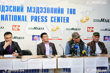 Талийгаач 500 грамм бензин өөр дээрээ асгажээ