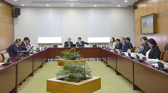 Ажлын хэсгүүд хуралдана