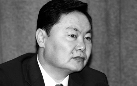 ”Эрэл”-ийн Б.Эрдэнэбатын хэргийг мөрдөн байцаалтад буцаалаа