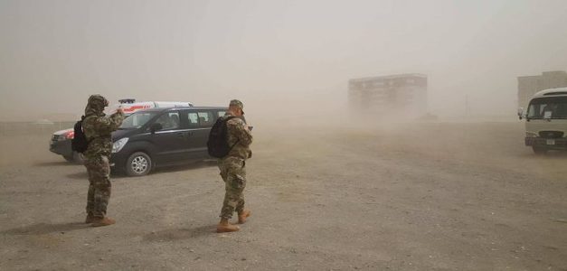 Гашуун сухайтын боомтын замын хөдөлгөөнийг зогсоов