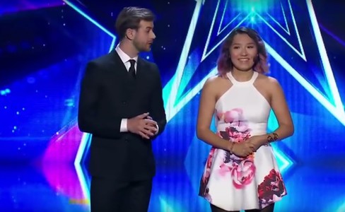 Монгол охин дахин Шведүүдийг гайхшруулав