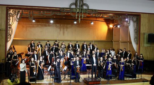 Симфони найрал хөгжмийн 60 жилийн ойн хөтөлбөр