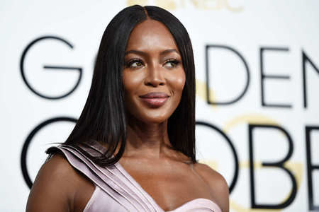 Наоми: Ээж гэж дуудуулмаар байна