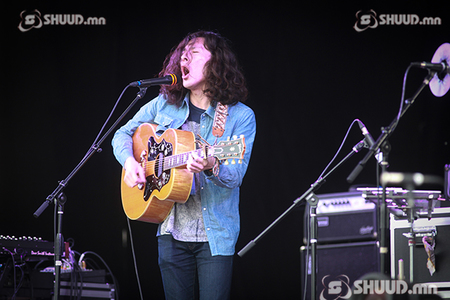 Урт гэзэг, уранхай жийнс...“Play time” айсуй