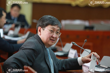 Ч.Хүрэлбаатар: Эдийн засагт үзүүлэх өрийн дарамт буурсан